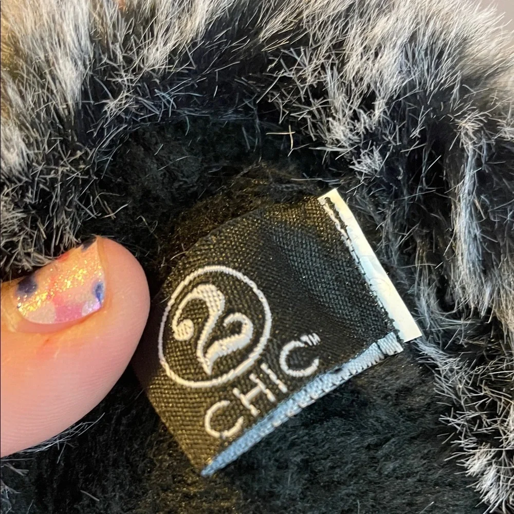 2 Chic Touchscreen Thermal Gloves with Faux Fur Cuffs black Gray